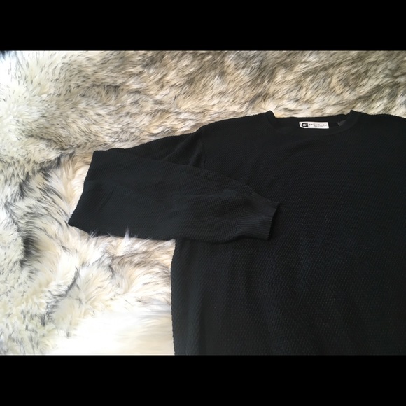 Bacharach sweater/ Med/ black - Picture 3 of 5